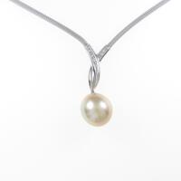 K18WG シロチョウパールネックレス