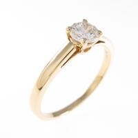 ブルガリ グリフ ダイヤモンドリング