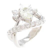 プラチナダイヤモンドリング 0．813ct・VLY・SI2・ペアシェイプ