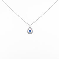 PT アウイナイトネックレス