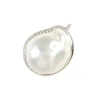 K18WG シロチョウパールペンダント