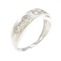 PT ダイヤモンドリング