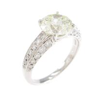 プラチナダイヤモンドリング 2．001ct・LY・SI2・VG