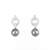 カルティエ イマリア ピアス