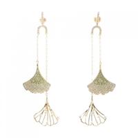 スワロフスキー ピアス