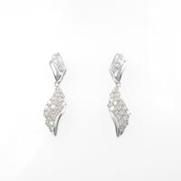 K18WG ダイヤモンドピアス