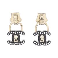 シャネル ピアス