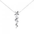 K18WG フラワー ダイヤモンド ネックレス 0.78CT