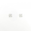 ティファニー ソリティア ピアス 0.28CT 0.28CT H SI1 3EXT-EXT