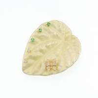 K18YG リーフ×バタフライ グリーンガーネット ブローチ 0.15CT