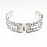 エルメス トゥアレグ バングル