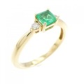 K18YG エメラルド リング 0.30CT