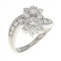PT フラワー ダイヤモンド リング 1.00CT