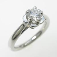シャネル カメリア リング 0．27ct・E・VVS2・EXCELLENT
