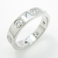 カルティエ ミニラブリング フルダイヤ