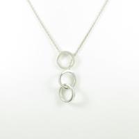 ティファニー 1837インターロッキング ラリエット ネックレス