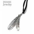 INDIAN JEWELRY フェザーをモチーフにしたナバホ族アーティストの作品『NAVAJO SIVER PENDANT FEATHER』【アメカジ・ネイティブ】IJ-031