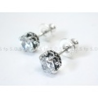 Justin Davis（ジャスティンデイビス）　Debutant Earring（ディブタントイヤリング）