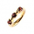 baby’s ring - K18 一連三石 - 1月 ガーネット