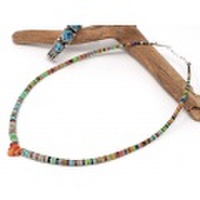 サントドミンゴ　34-0333　ロナルド・チャベス作　Jaclaスタイル　マルチカラーHeishiネックレス　全長560mm