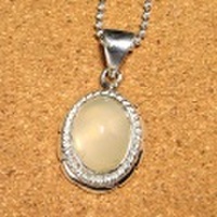 シルバー925 ムーンストーン ハンドメイドペンダントトップ ST-265