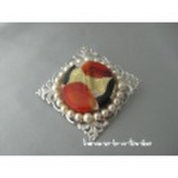 スクエアブローチ蜻蛉玉