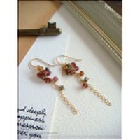 マルチカラーガーネットのシャラシャラピアス(14KGF)