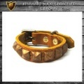 正規取扱HTC(Hollywood Trading Company)　#PYRAMID STUDS BUCKLE BRACELT(1連ピラミッドスタッズバックルブレスレット)　ライトブラウン