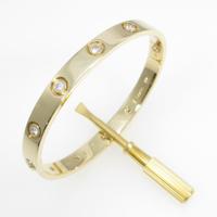 カルティエ ラブブレスレット フルダイヤ