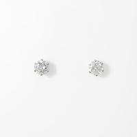 PT ソリティア ダイヤモンドピアス