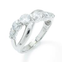 PT ダイヤモンドリング