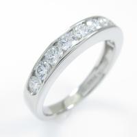 PT ハーフエタニティ ダイヤモンドリング