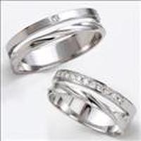 【送料無料】K10ホワイトゴールドダイヤモンドペアリング（LADY）