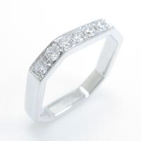 グッチ ダイヤモンドリング10％引き