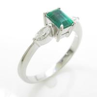 PT エメラルドリング