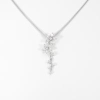 タサキ フラワー ダイヤモンドネックレス