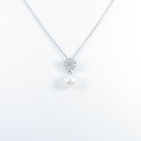 ヴァンドーム フラワー アコヤパールネックレス