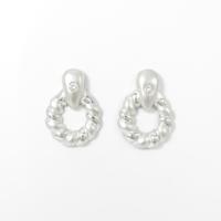 PT ダイヤモンドピアス