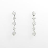 PT ダイヤモンドピアス