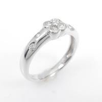 K18WG フラワー ダイヤモンドリング