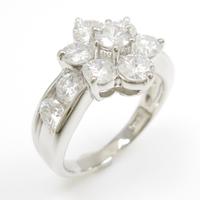 PT フラワー ダイヤモンドリング