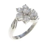 PT フラワー ダイヤモンドリング