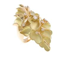 K18YG フラワー ダイヤモンドリング