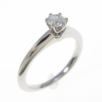 ティファニー クラシックソリティア 0．26ct・H・VS2・3EXT