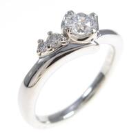 4゜C ダイヤモンドリング