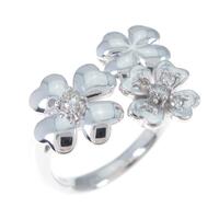 K18WG クローバー ダイヤモンドリング