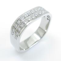 PT ダイヤモンドリング