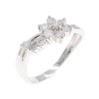 PT フラワー ダイヤモンドリング