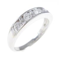 PT ダイヤモンドリング