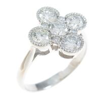 PT フラワー ダイヤモンドリング